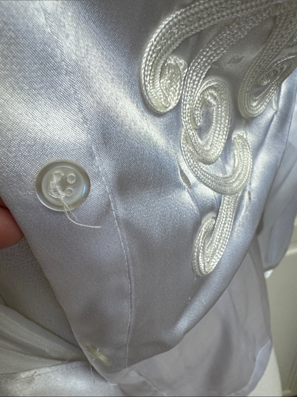 Karen Scott White Satin Embroidered High-Collar Blouse - Picture 8 of 8